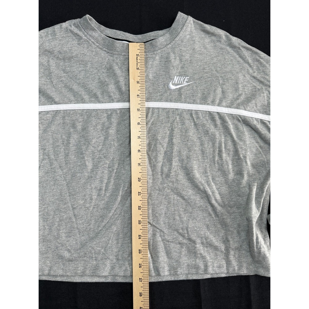 Nike Sportswear Womens Gray Long Sleeve Cropped T-Shirt White Stripe Small - Picture 5 of 6